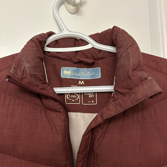 Women's Quilted Puffer Vest - Maroon - Picture 2 of 3